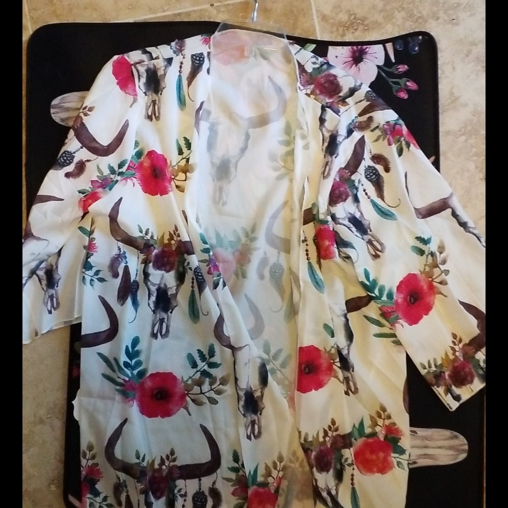 TRENDY Western Style Cow Skull Kimono